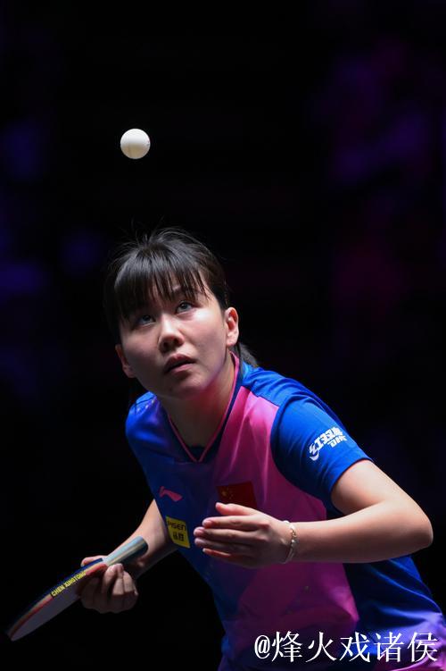 陈幸同4-2战胜石洵瑶 晋级WTT总决赛女单八强 陈幸同4-2战胜石洵瑶 晋级WTT总决赛女单八强